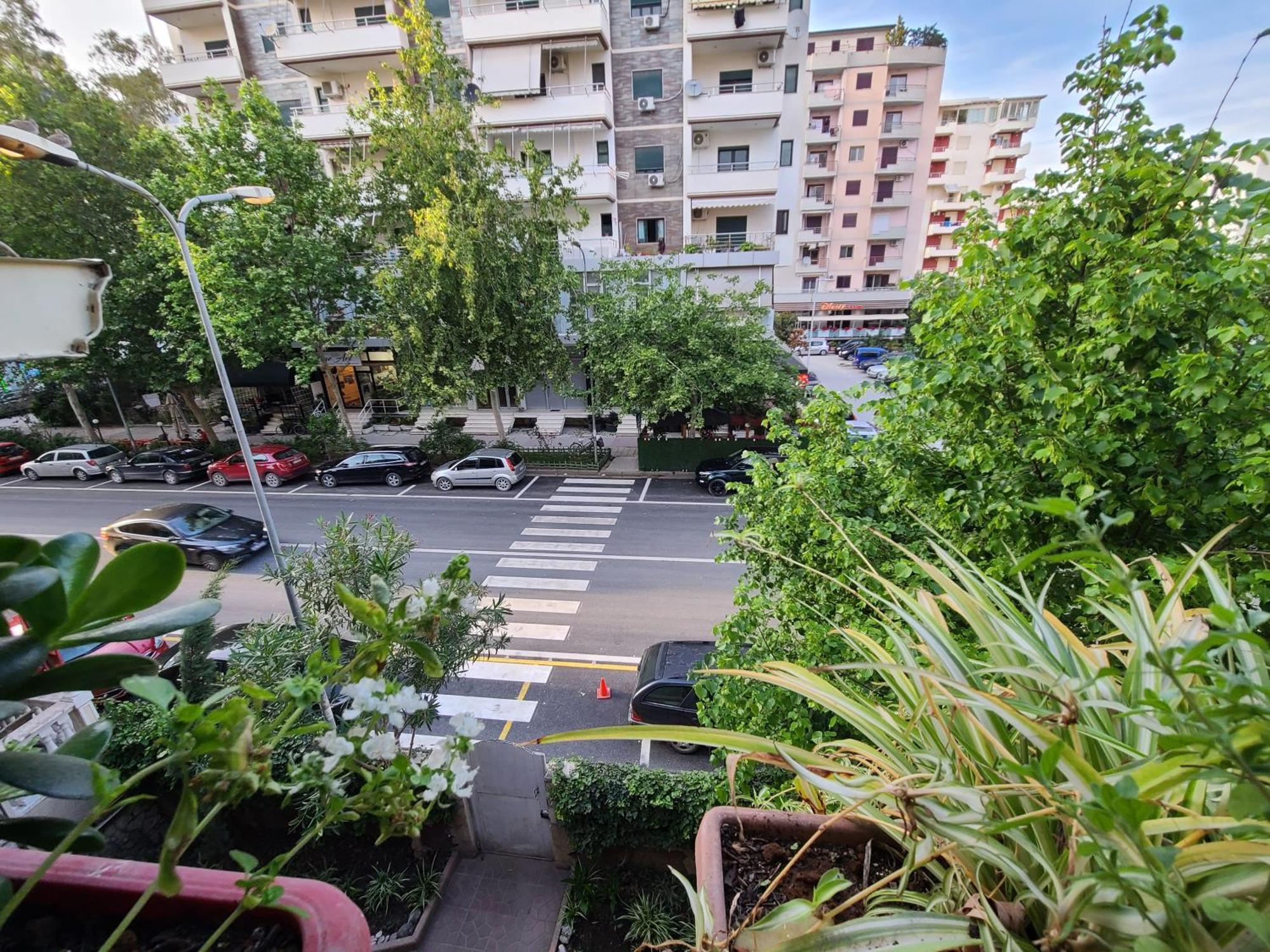 Hotel Martini Vlorë Exterior foto